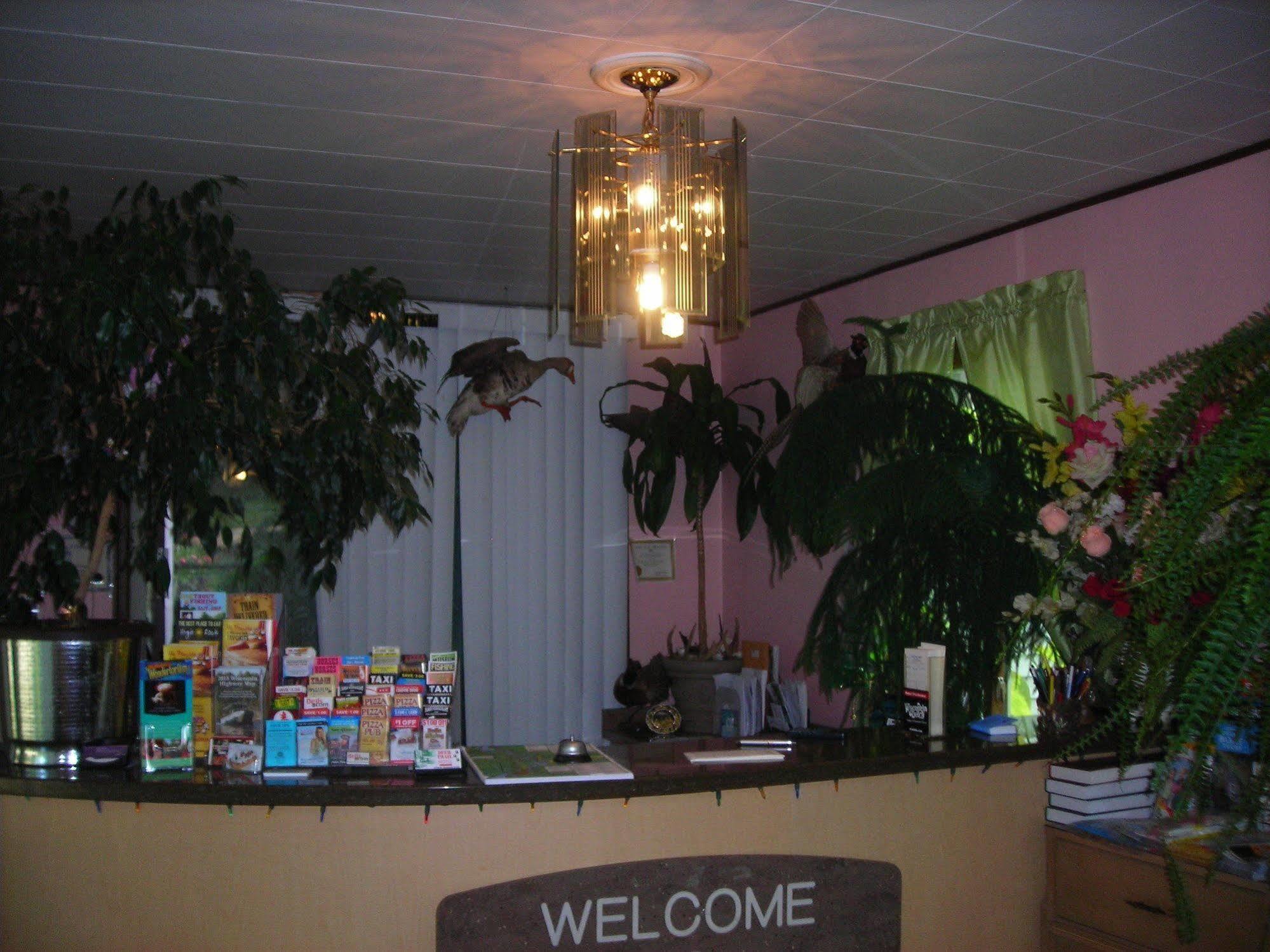 Deer Trail Motel Висконсин Делс Экстерьер фото